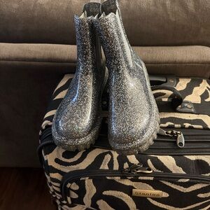 Glittery Silver Women's Winter Boots